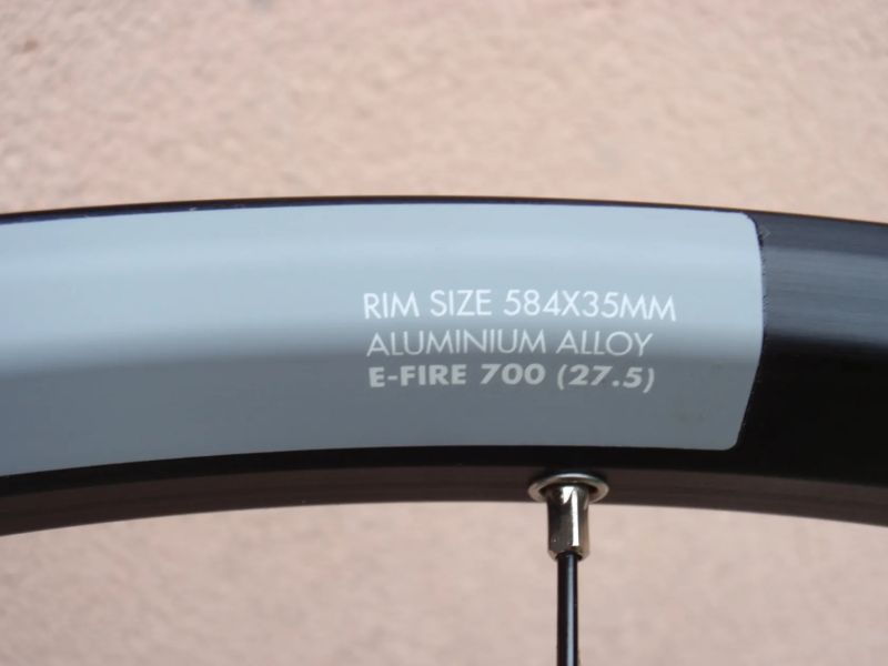 Akce! Nové výplety Fulcrum E-Fire 700 27.5"