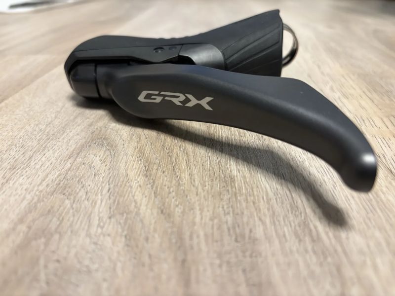 Brzdové páky Shimano GRX, BL/ST-RX820 1x12 (levá / pravá)