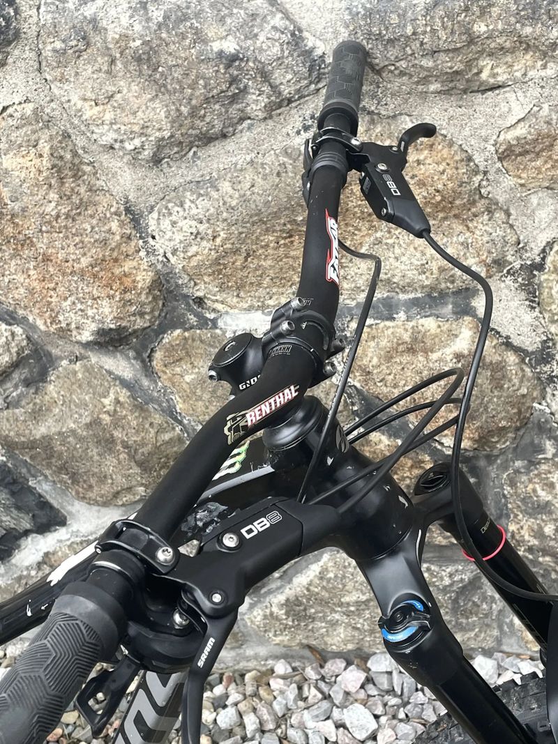 Ghost Ghost Slamr x 8