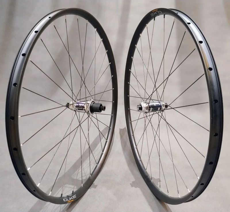 DYNAMAL MTB kola (od 1400g)