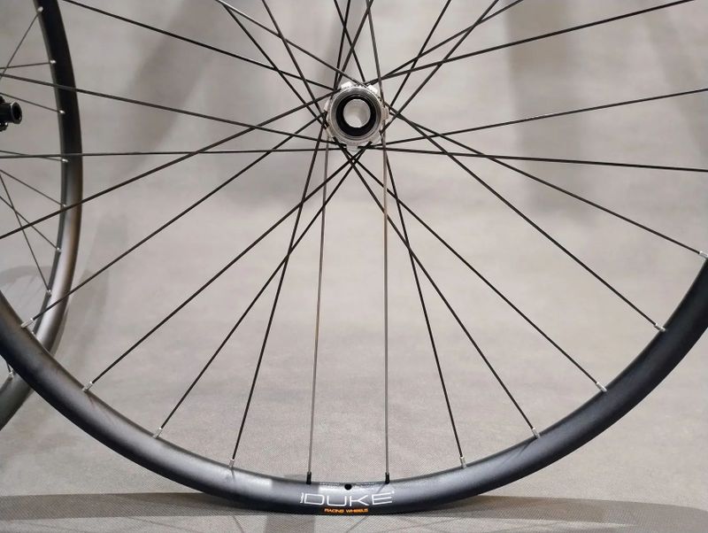 DYNAMAL MTB kola (od 1400g)