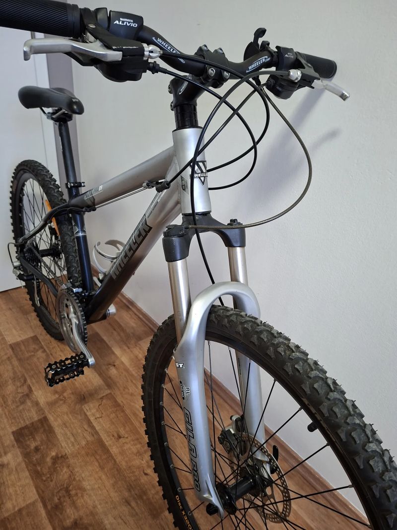 Horské kolo Wheeler 26, velikost 15