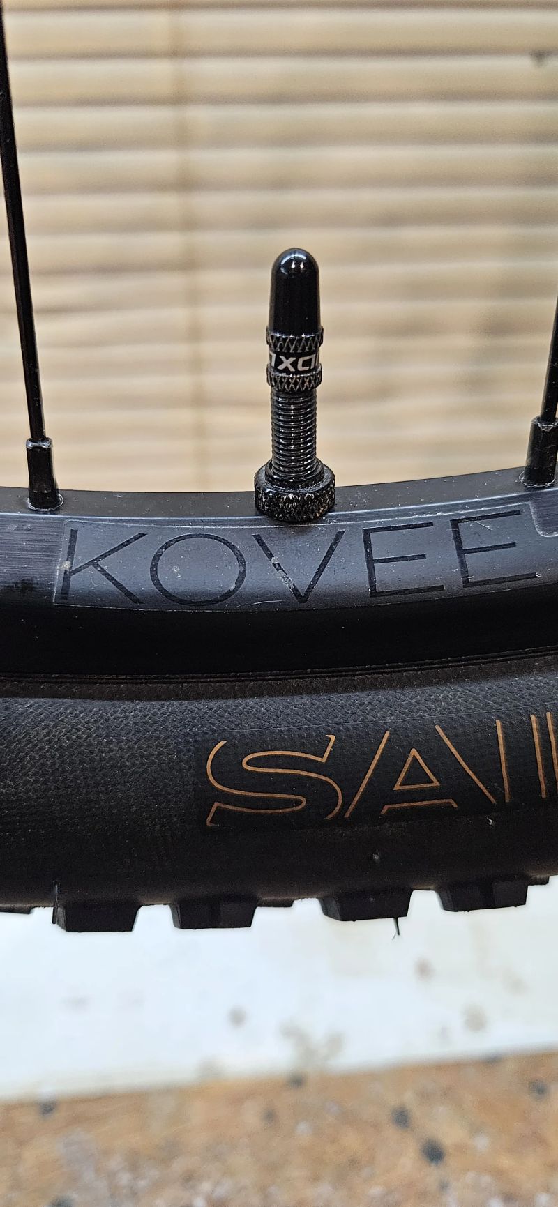 MTB kola Bontrager Kovee Comp 