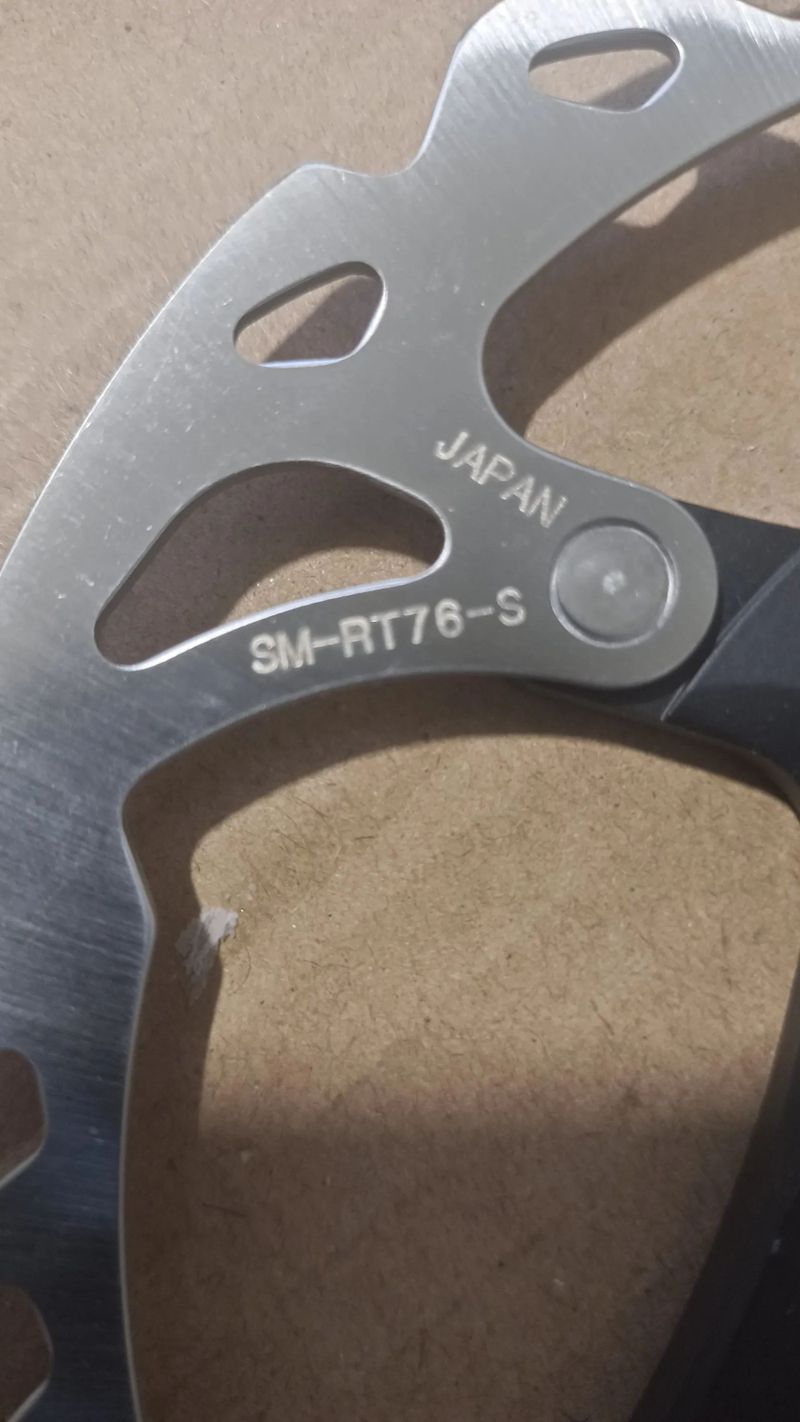 Brzdové kotouče SM-RT76 