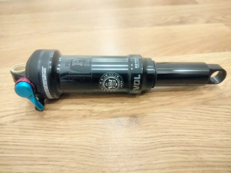 Tlumič Fox Float Performance DPS 210/50 