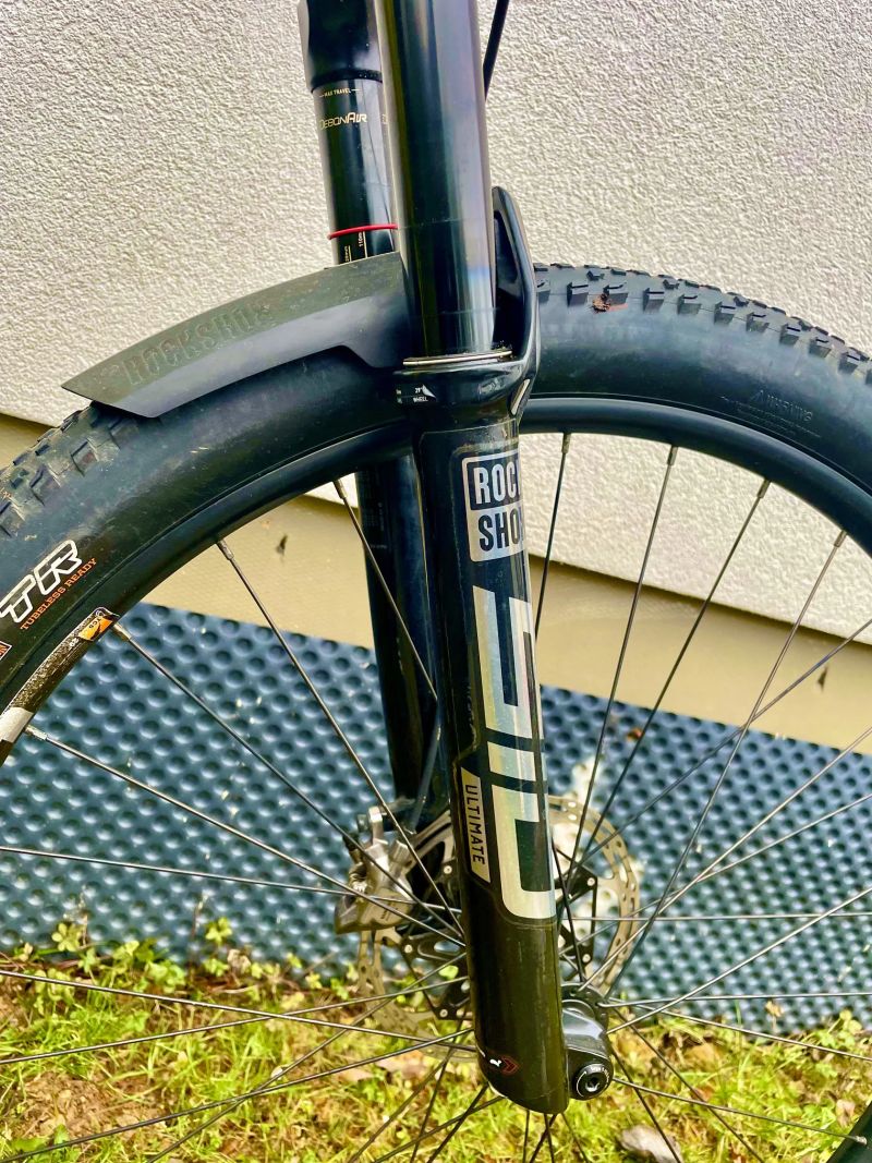 YT Industries IZZO