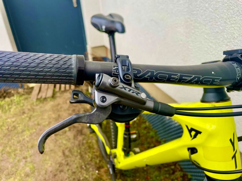 YT Industries IZZO