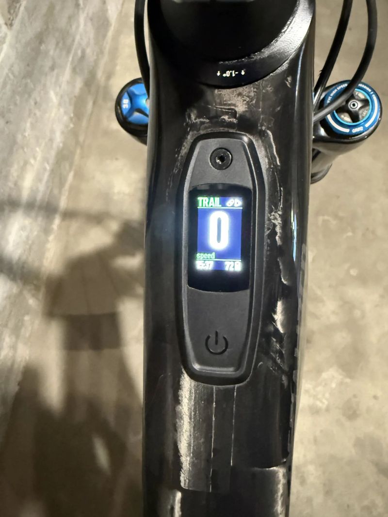 Specialized Turbo Levo Expert Carbon S4