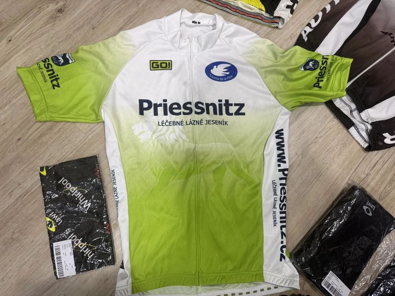 Cyklo dresy a doplňky 