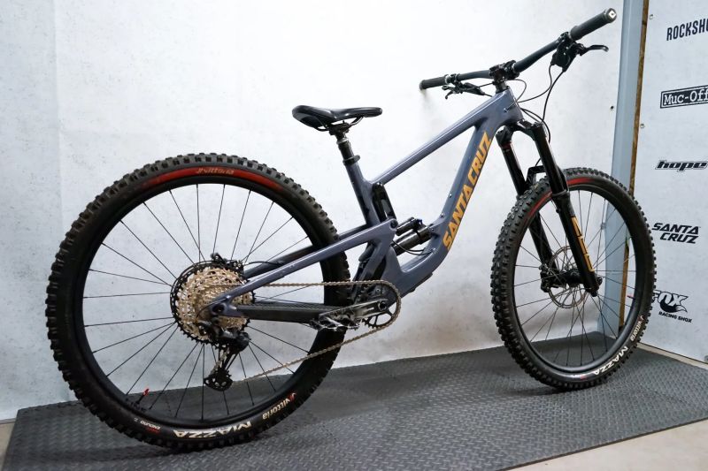 Santa Cruz Megatower CC V1