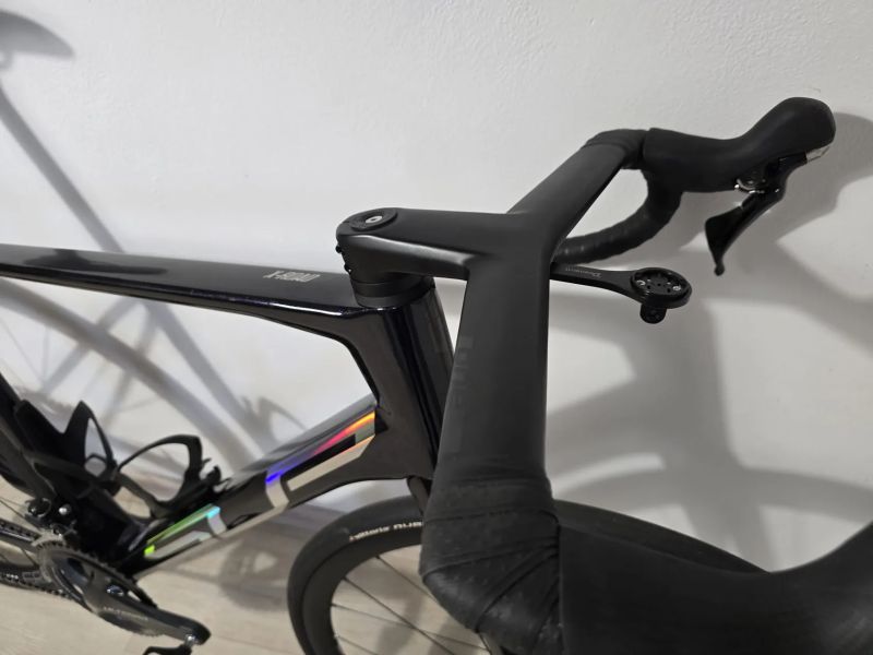 Superior X-Road Team Issue Gloss Black Rainbow / Hologram Chrome 56