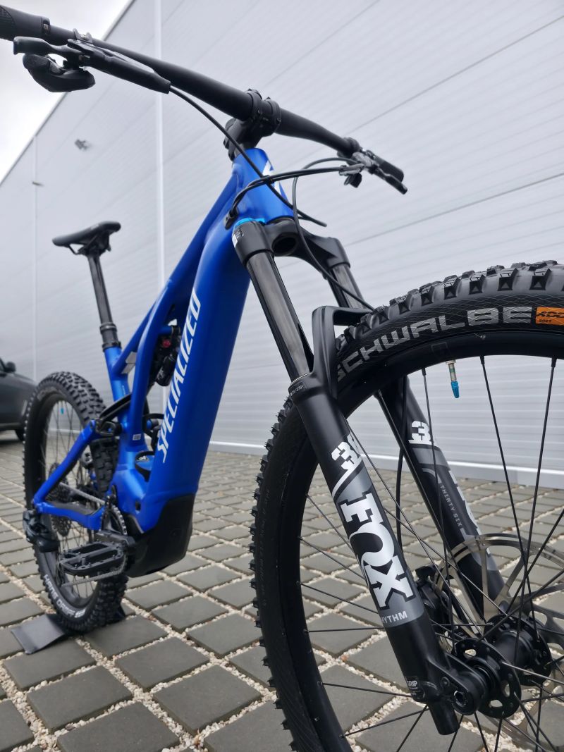 Elektrokolo Specialized Turbo Levo Comp Alloy 700 Wh 29"/27,5" 2022 S4 velikost L / SRAM GX AXS