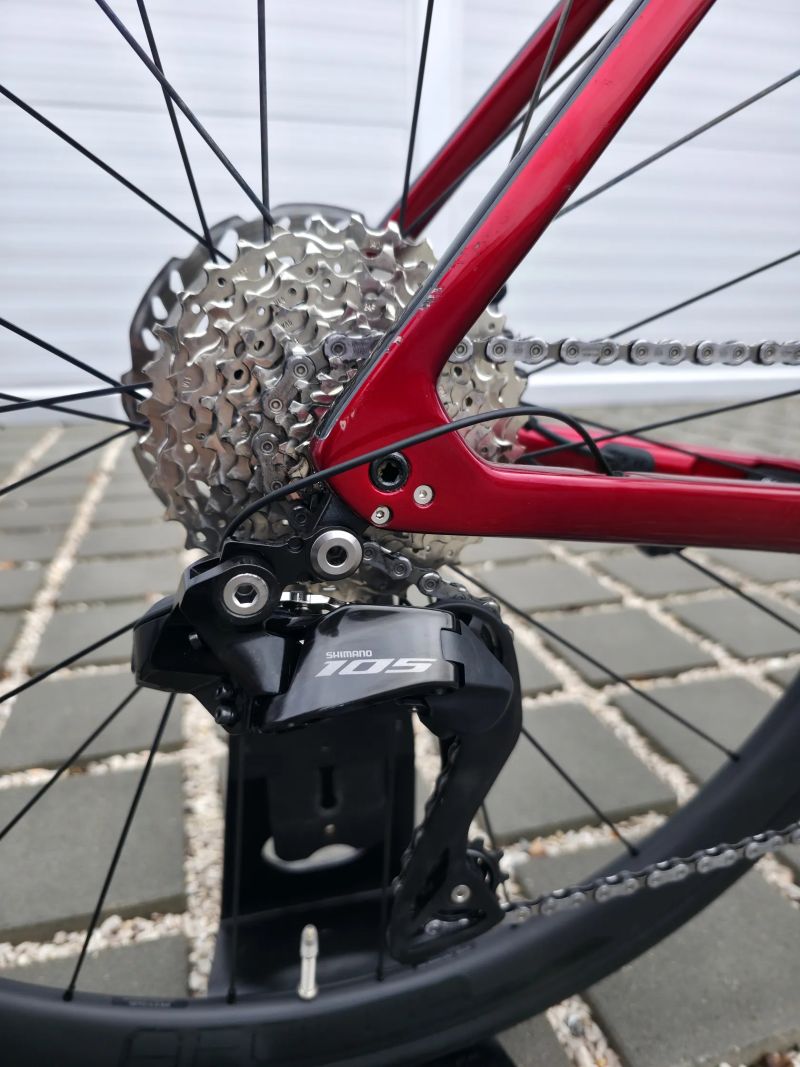 Silniční kolo Trek Émonda SL6 Carbon 105 Di2 2024 – velikost 54cm (M) / Karbonové kola Bontrager