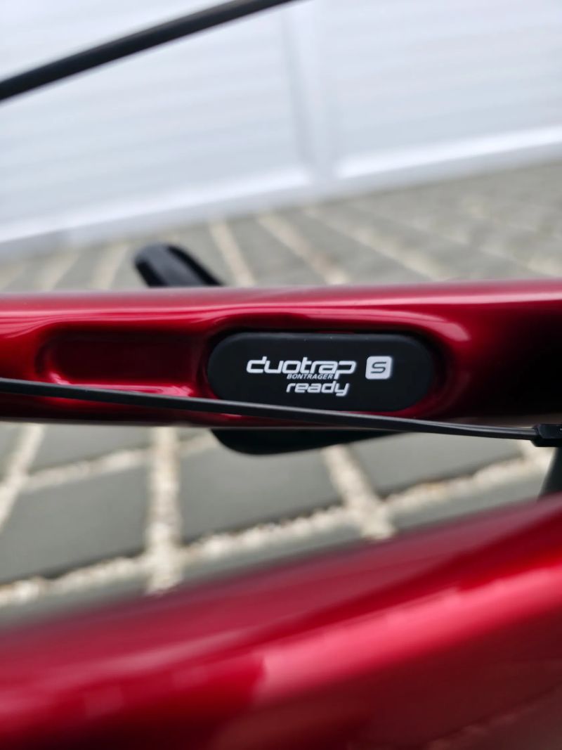 Silniční kolo Trek Émonda SL6 Carbon 105 Di2 2024 – velikost 54cm (M) / Karbonové kola Bontrager