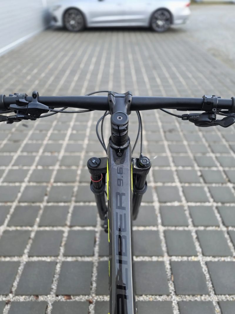 Trek Procaliber 9.6 Carbon 2022 29″ velikost M / Shimano XT / Teleskopická sedlovka