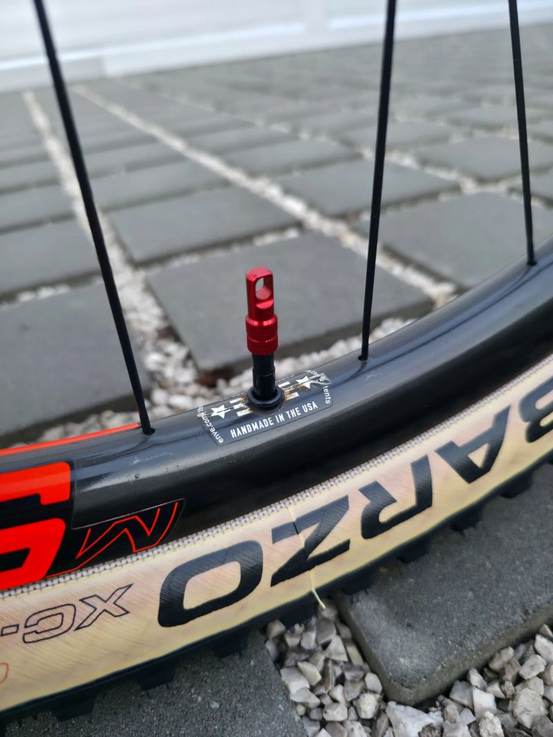 Cannondale F-Si 29″ Carbon 3 2017 ENVE velikost M / Karbonové kola / Teleskopická sedlovka