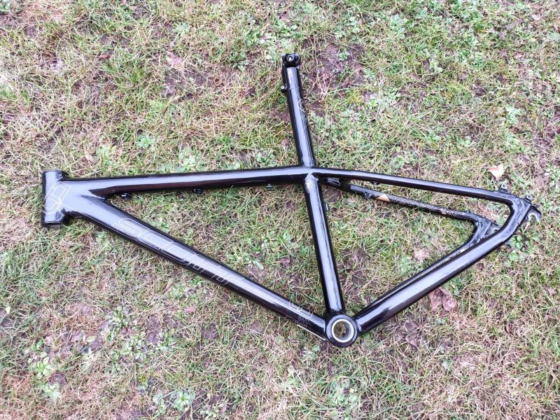 Celokarbon rám Scott Scale LTD 26" velikost S