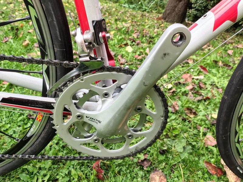 Silniční kolo GIANT SCR 3.0