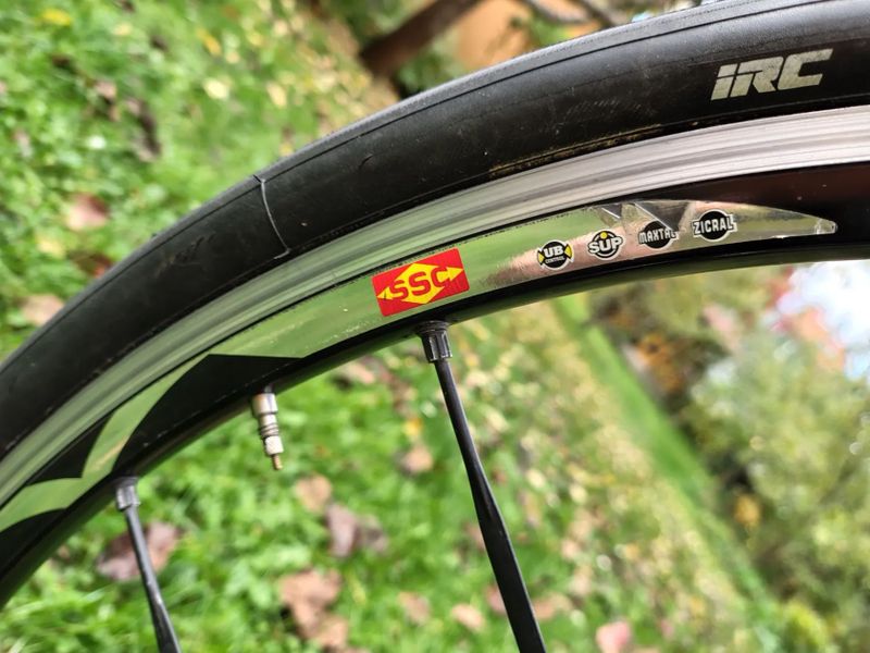 Silniční kolo GIANT SCR 3.0