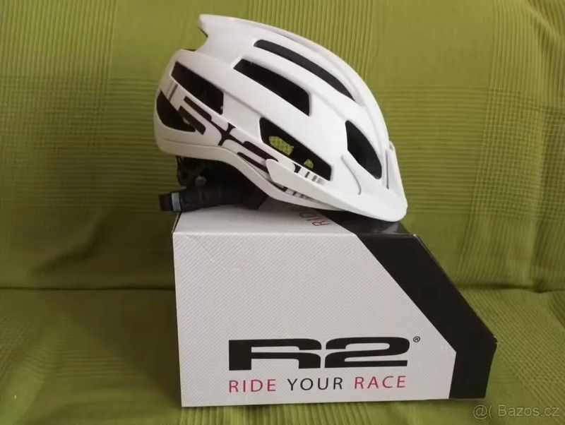 R2 Spirit White, vel. M/ 54 - 58