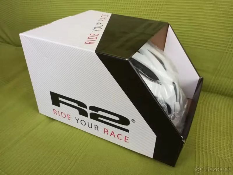 R2 Spirit White, vel. M/ 54 - 58