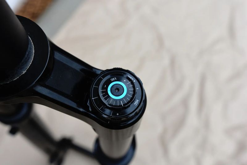 Vidlice RockShox Pike Select+ Charger 3 RC2 Debon Air+ 29 130 mm