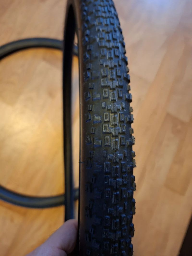 2x Maxxis Rambler 700x40
