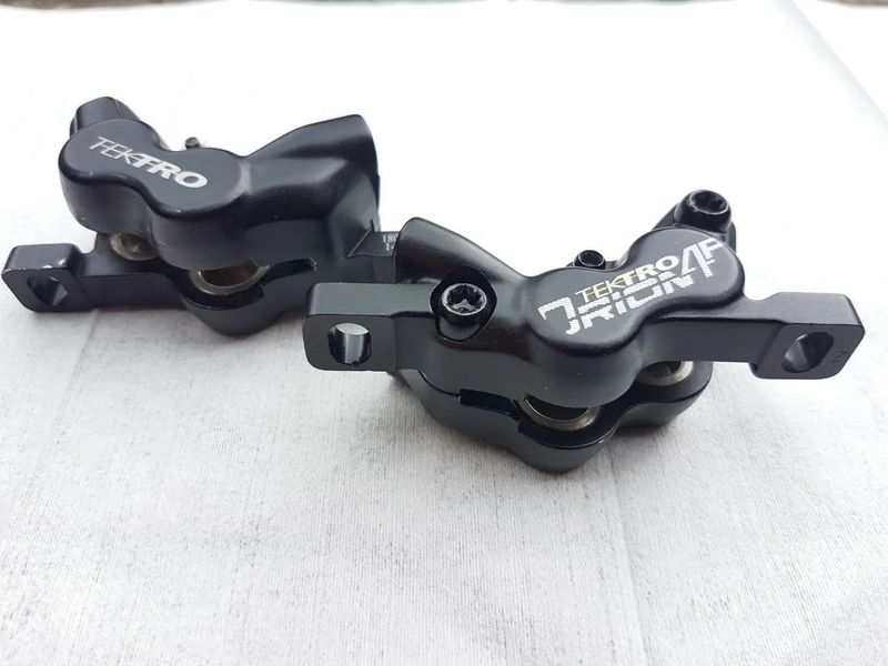 Kotoučové 4pístové brzdy Tektro Orion