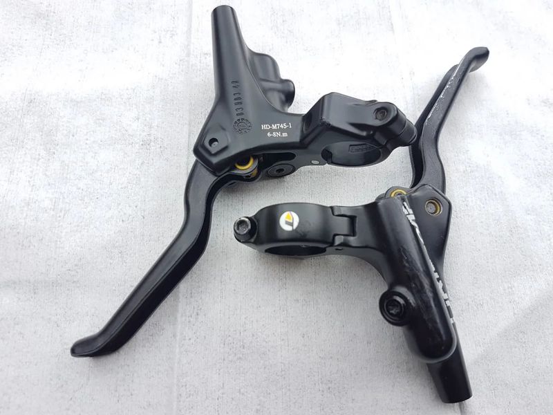 Kotoučové 4pístové brzdy Tektro Orion