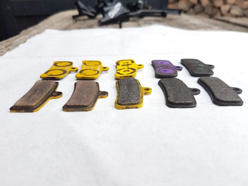 Kotoučové 4pístové brzdy Tektro Orion