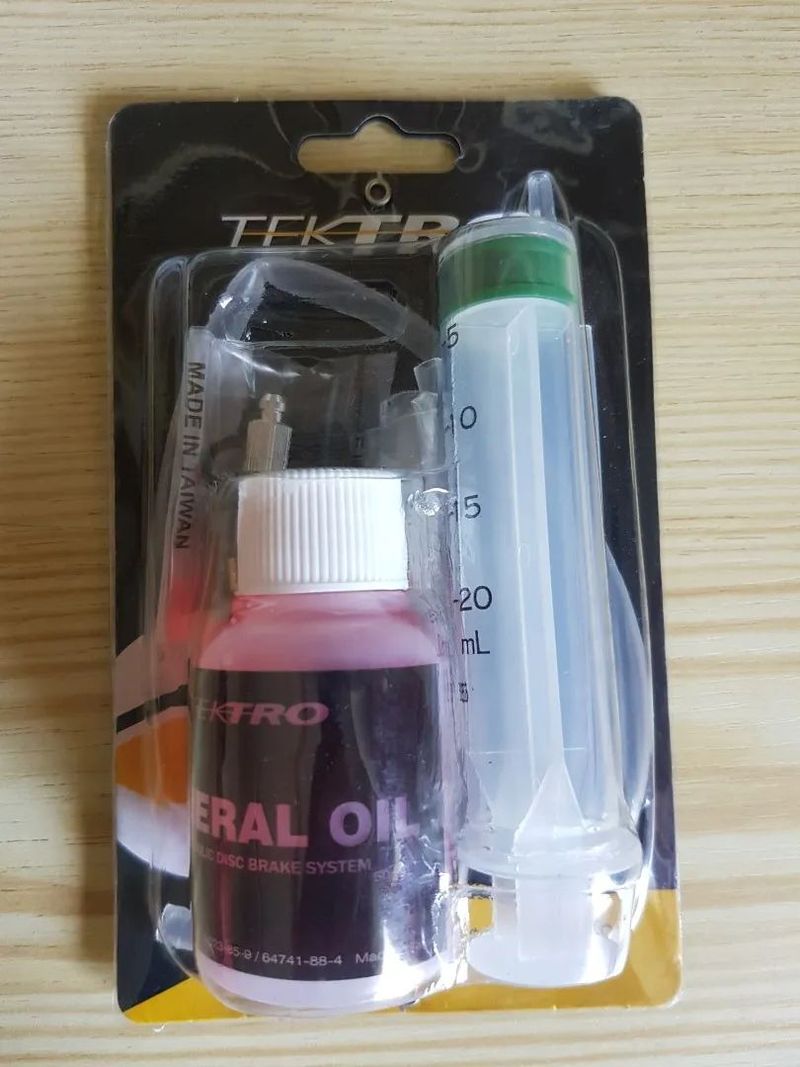 Kotoučové 4pístové brzdy Tektro Orion