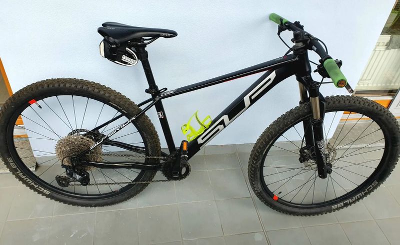 Superior Team 27 Issue