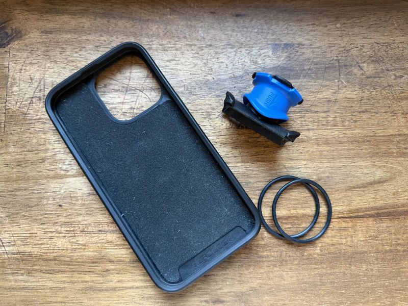 Quad Lock iPhone 13 Pro