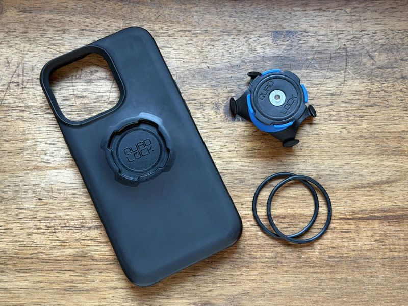 Quad Lock iPhone 13 Pro