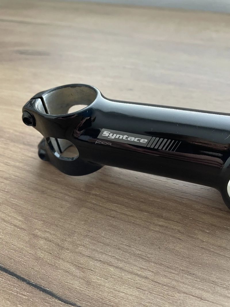 Představec Syntace F109