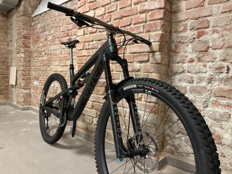 Enduro Salsa Cassidy - zánovní kolo, vlastní stavba vel. L