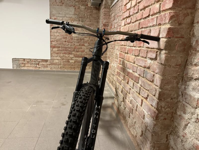 Enduro Salsa Cassidy - zánovní kolo, vlastní stavba vel. L