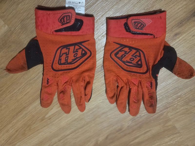 Dětský Chránič páteře a hrudi, lokty a rukavice