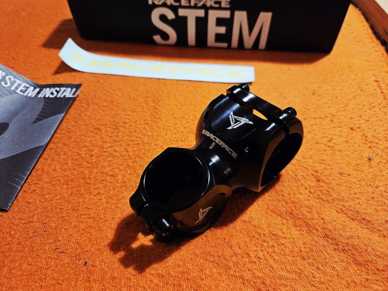 Nový Predstavec Race Face Turbine 35 50mm