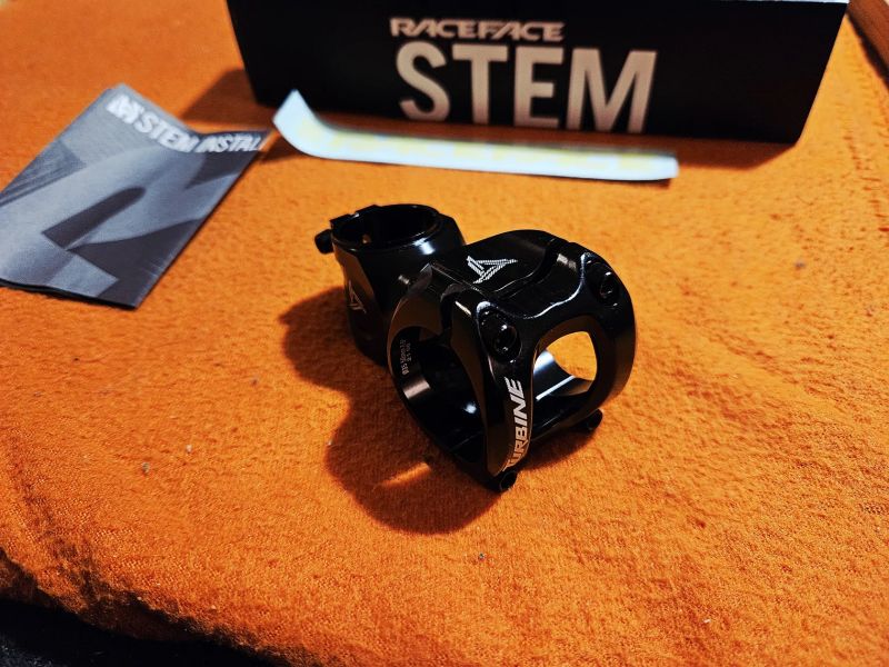 Nový Predstavec Race Face Turbine 35 50mm