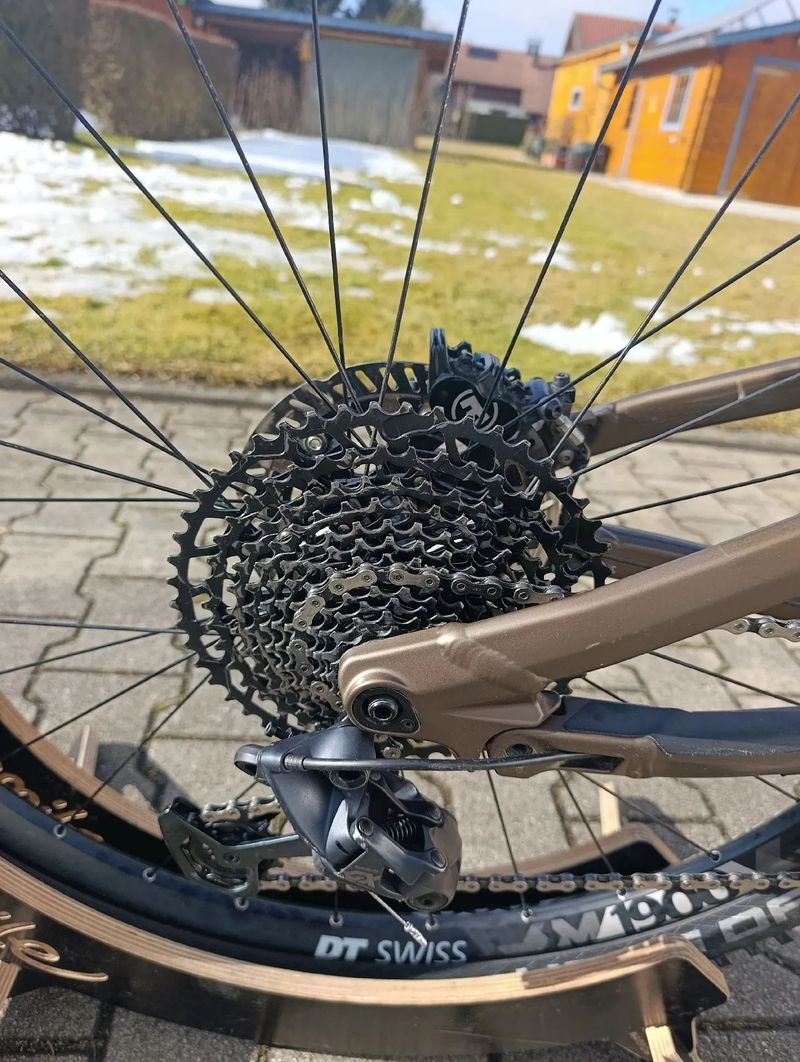 Radon Radon Slide Trail 8.0