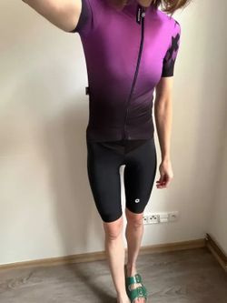 Assos Uma GT Half shorts Long - Assos dámské kraťasy