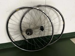 Silniční výplety Mavic Cosmoc + Campa