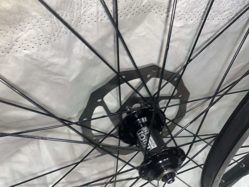 DT Swiss Hugi / Mavic 