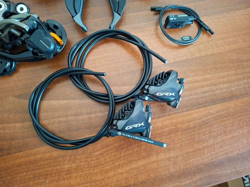 Shimano GRX Di2 / XTR M9050 1x11s