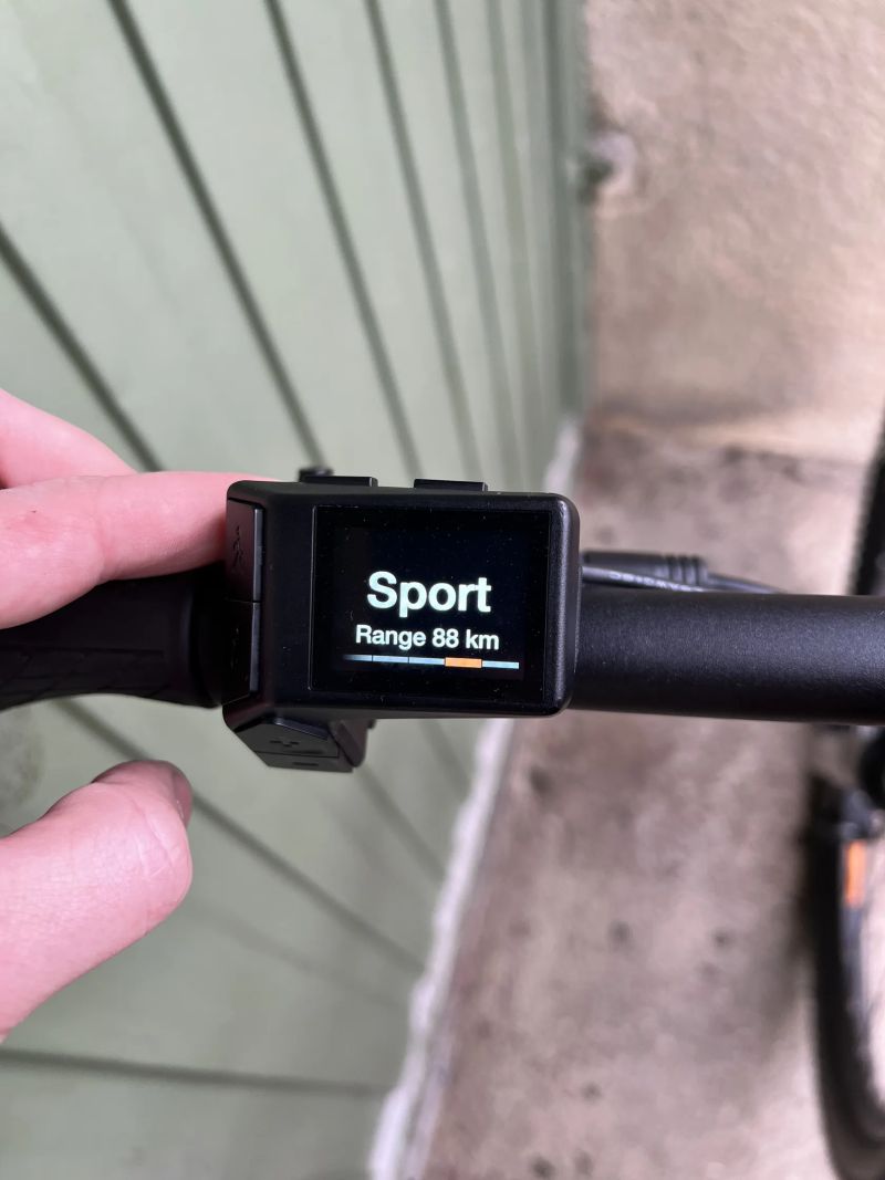 Zánovní elektrokolo Giant LIV Tempt E+ 1 2023