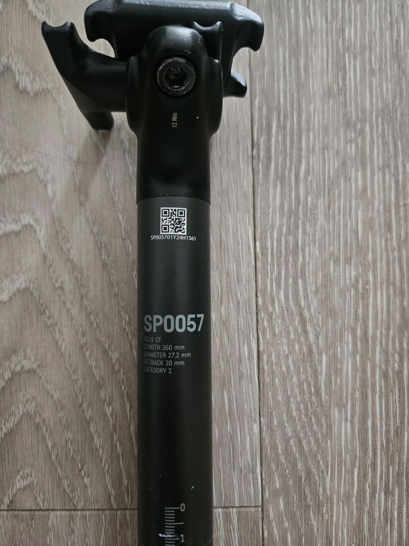 Canyon SP0057 VCSL CF sedlovka 