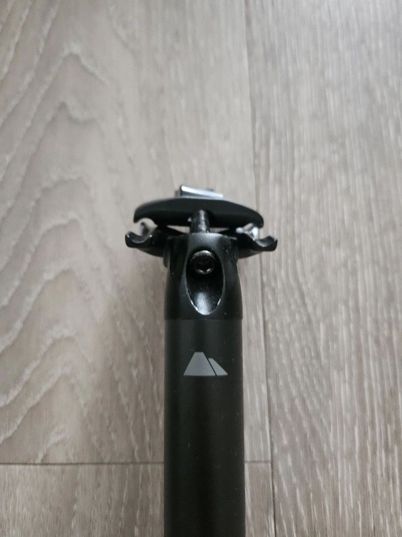 Canyon SP0057 VCSL CF sedlovka 