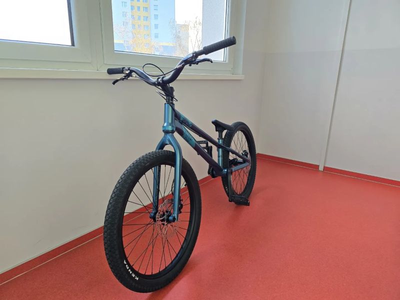 Crewkerz Guilty - street trial