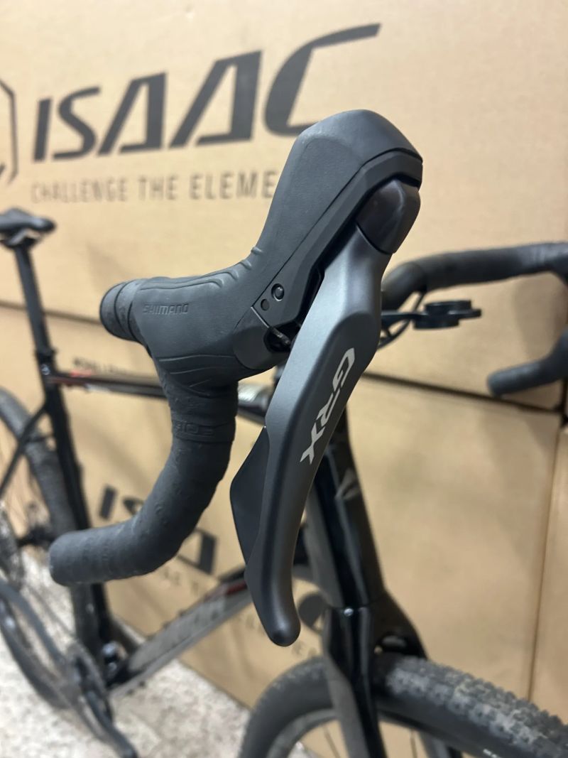 Merida Silex 700 – top stav, bez škrábance, nadstandardní výbava nejvyšší mechanická sada GRX 820